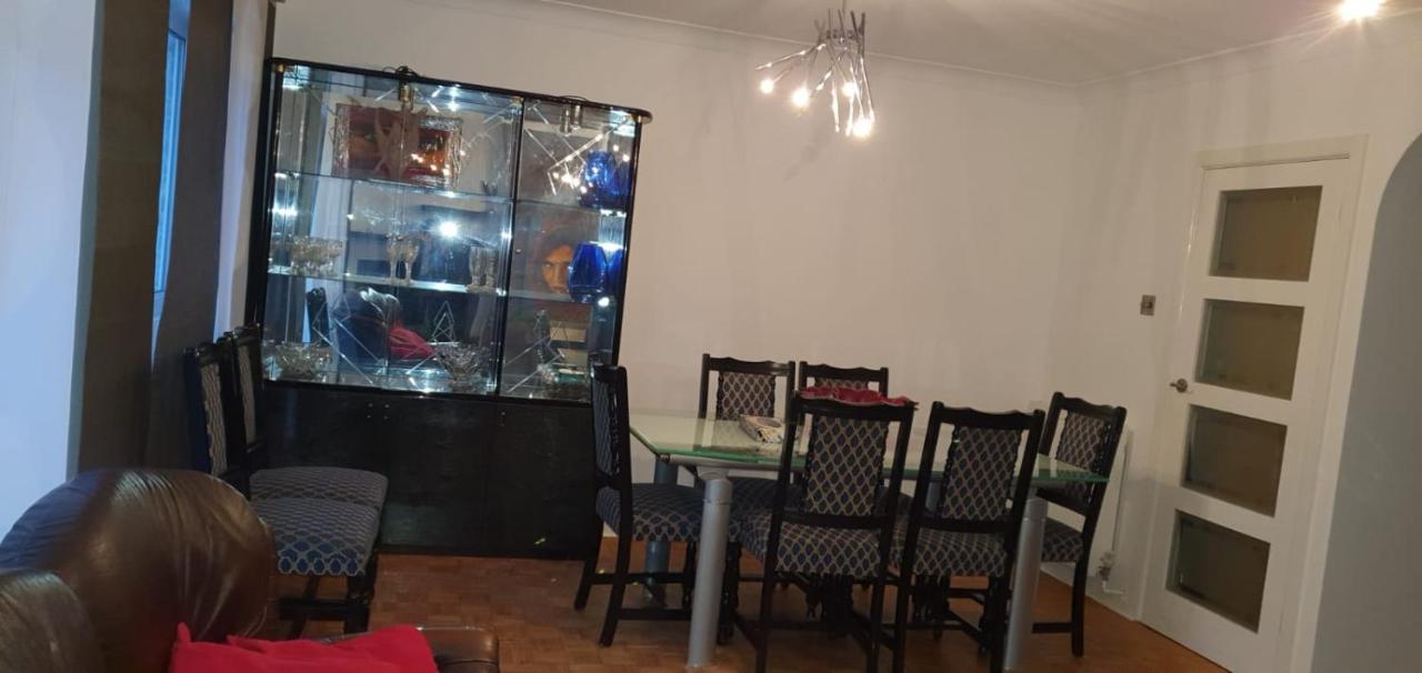 فيلا 2 Bed Semi-Detached House بول المظهر الخارجي الصورة